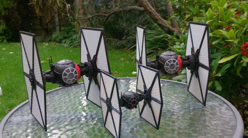 Illustration for article titled Esta exposición de Star Wars creada por un grupo de fans es una increíble obra de arte